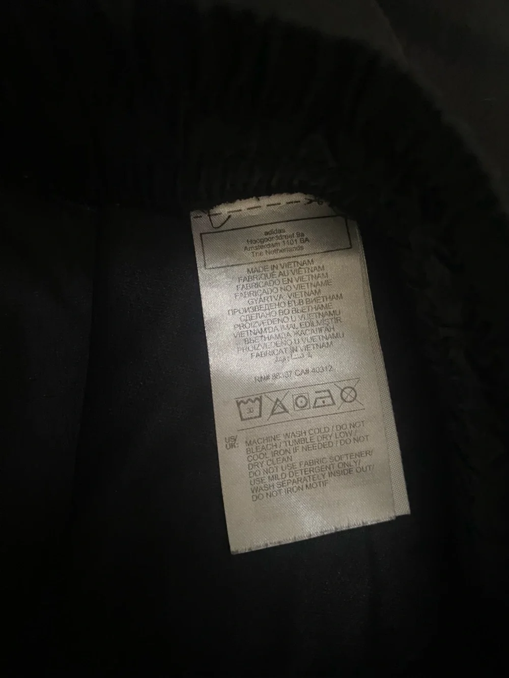 Adidas Athletic Shorts Mens Black M Drawstring Elastic Waist Zip Pocket Knit